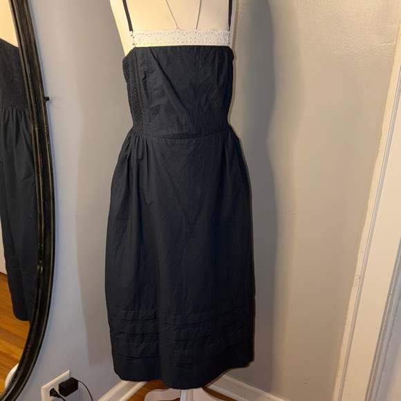 Anthropologie 100% Cotton Navy High-Low Dress with White Eyelet Trim - Picture 4 of 12